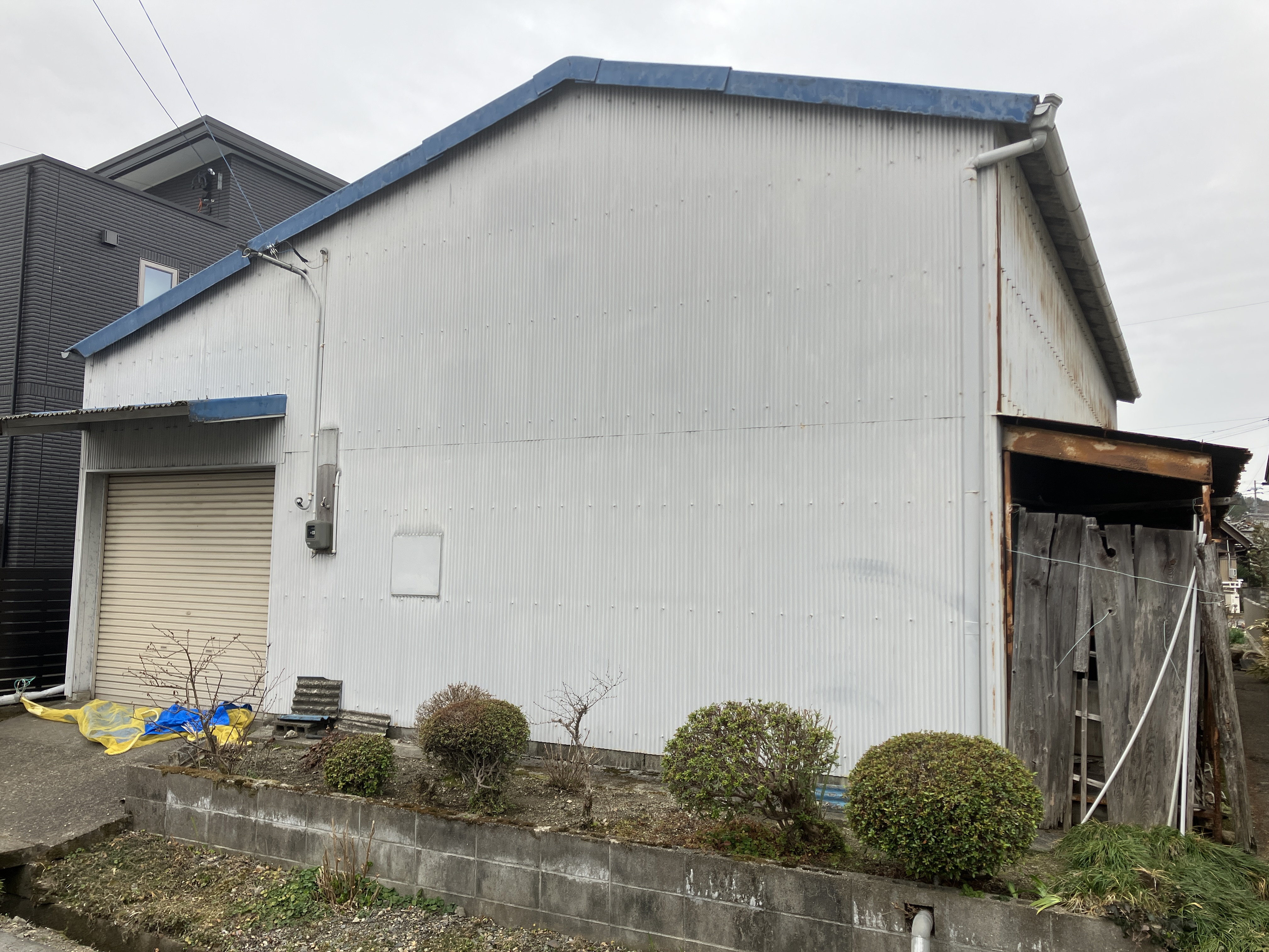 多治見市の外壁塗装、屋根塗装株式会社エスエスの施工事例Before