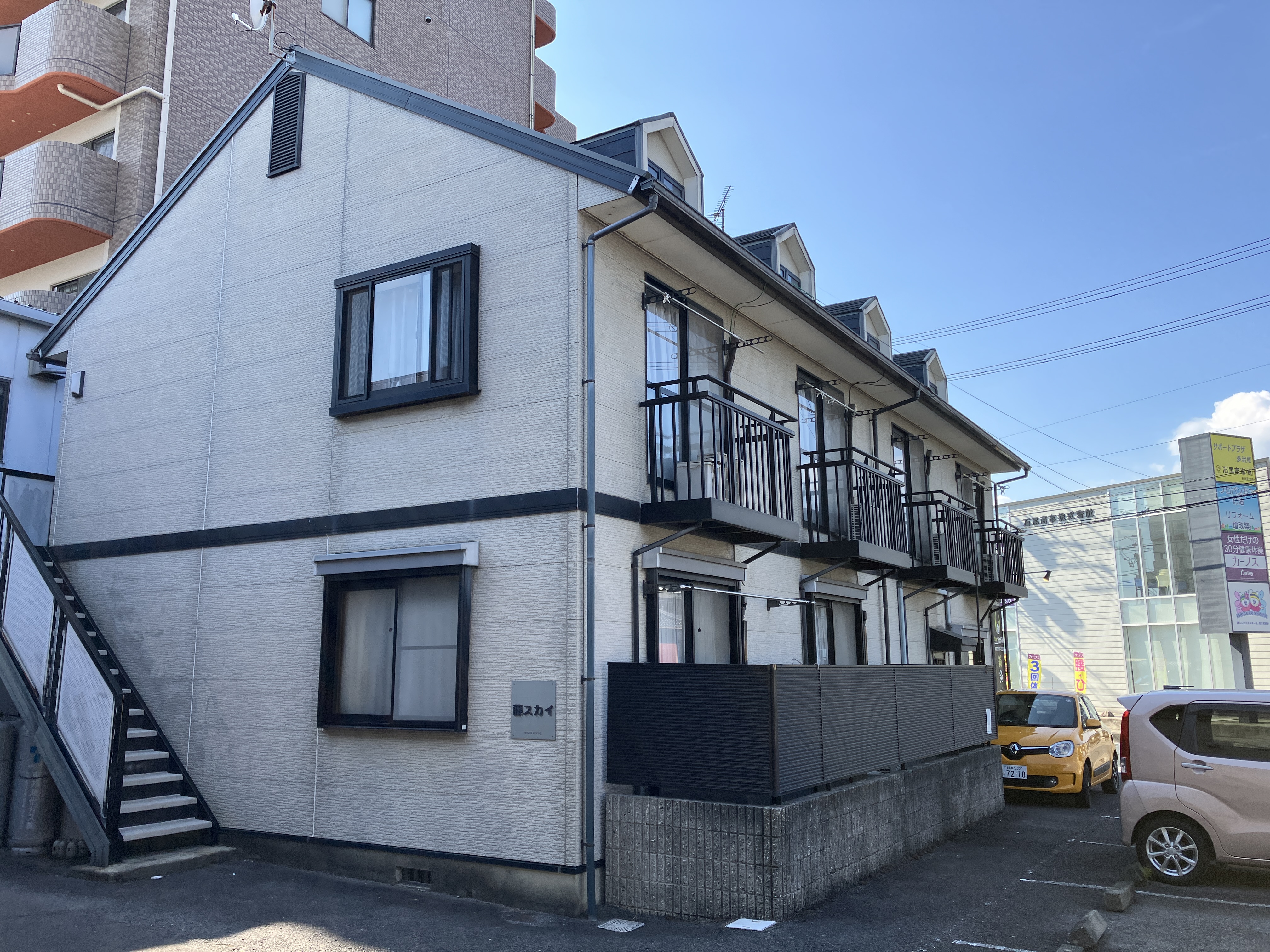 多治見市の外壁塗装、屋根塗装株式会社エスエスの施工事例Before