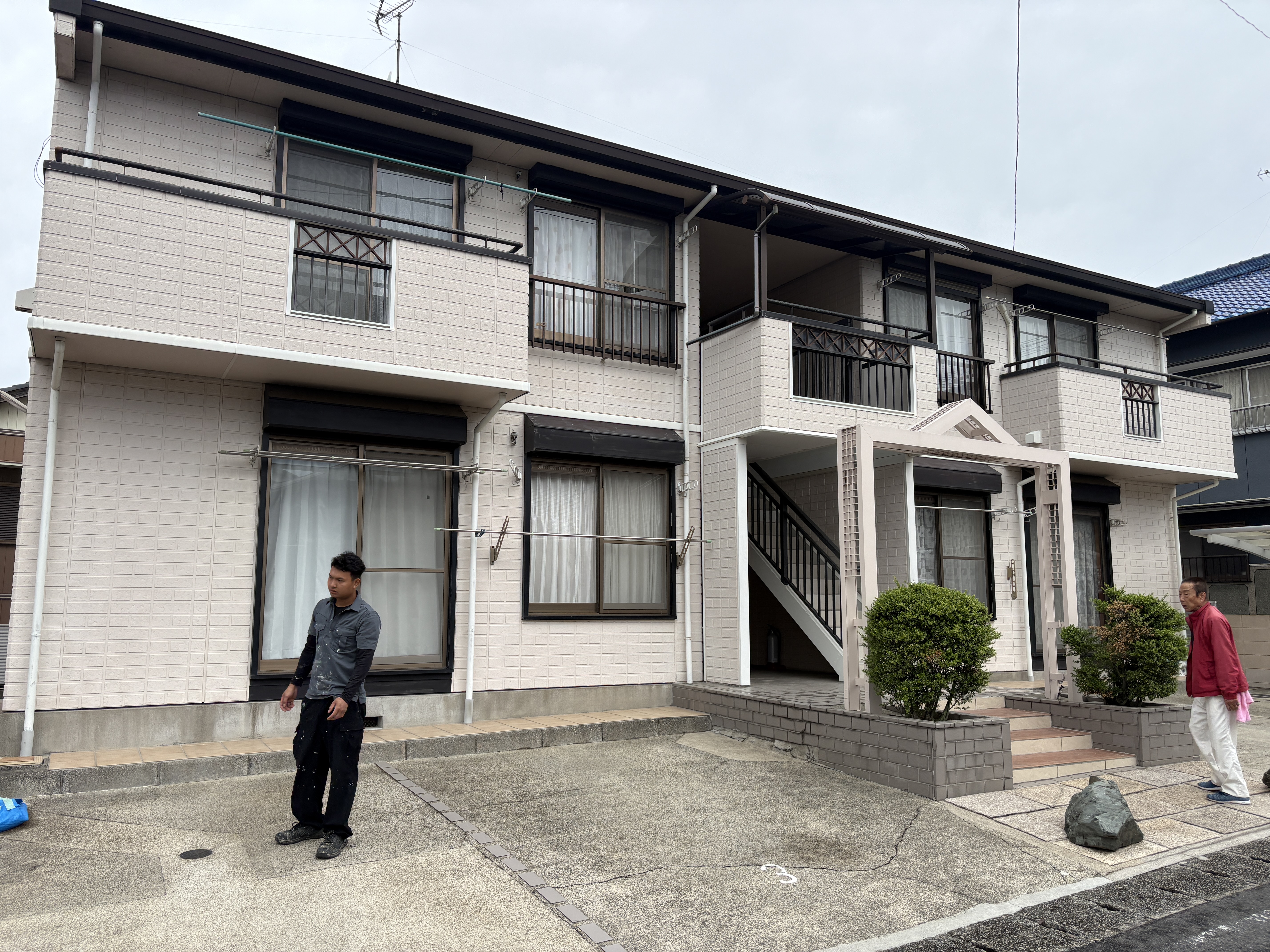 多治見市の外壁塗装、屋根塗装株式会社エスエスの施工事例Before