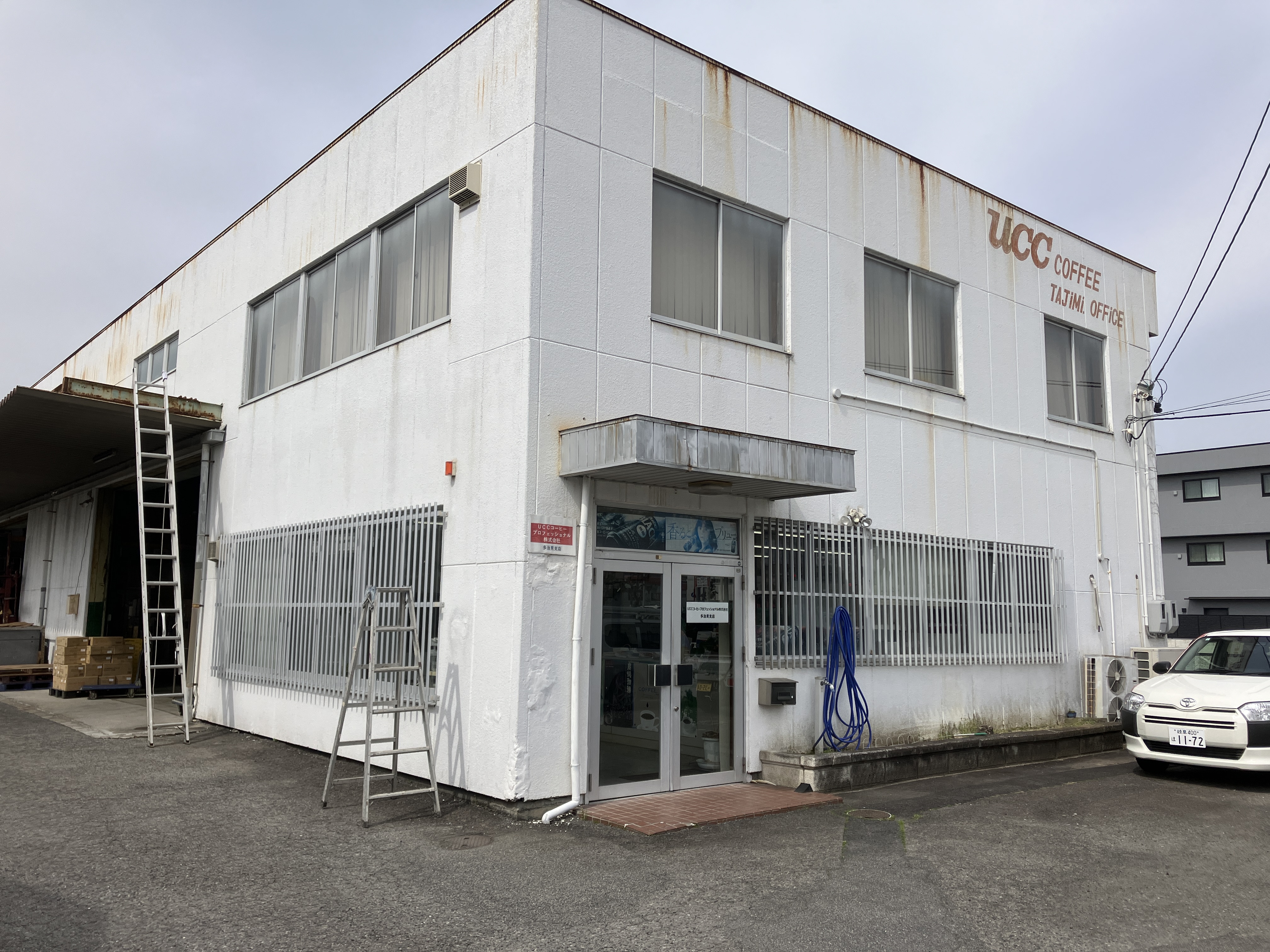 多治見市の外壁塗装、屋根塗装株式会社エスエスの施工事例Before