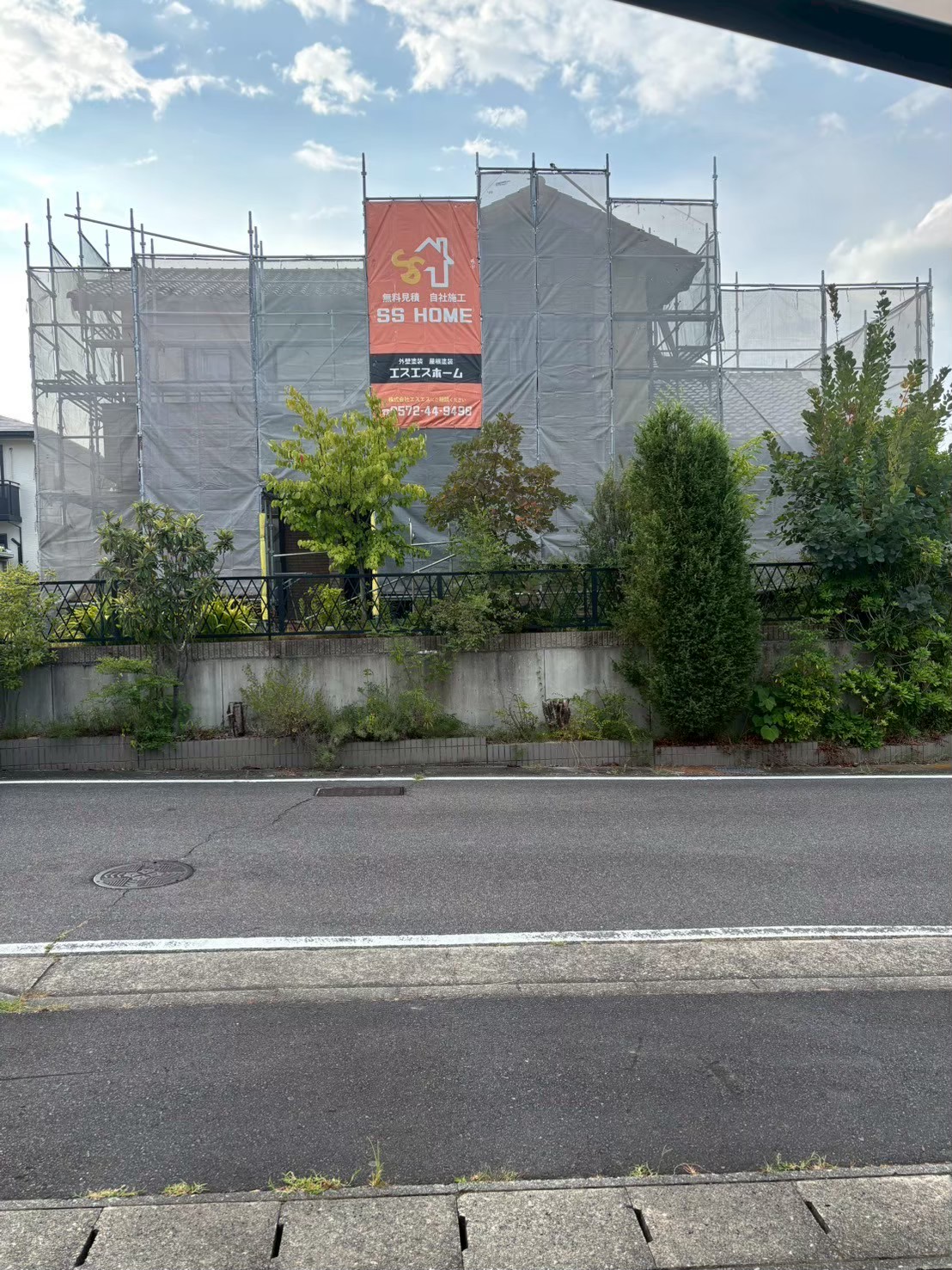 多治見市の外壁塗装、屋根塗装株式会社エスエスの施工事例作業画像