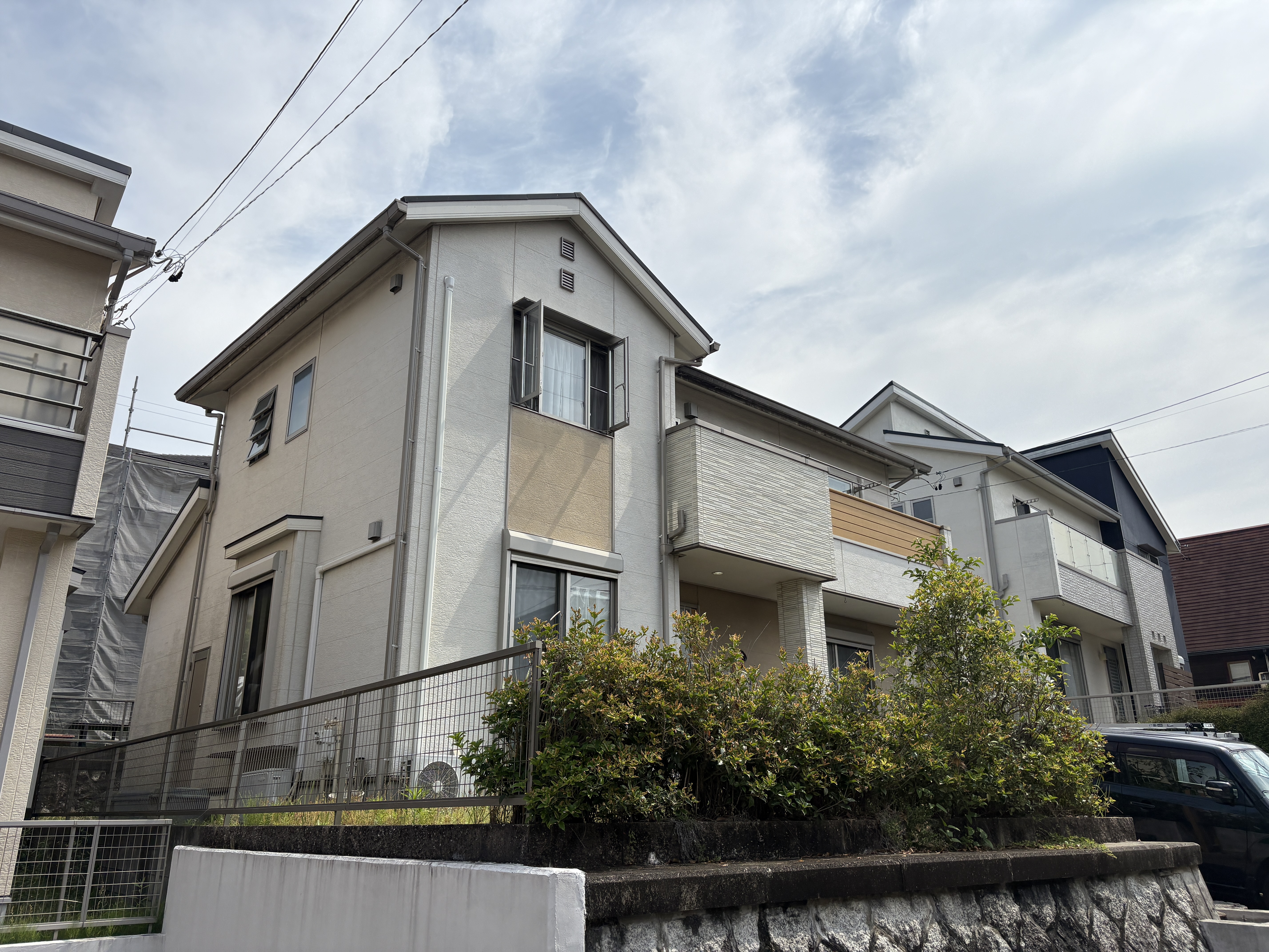 多治見市の外壁塗装、屋根塗装株式会社エスエスの施工事例Before